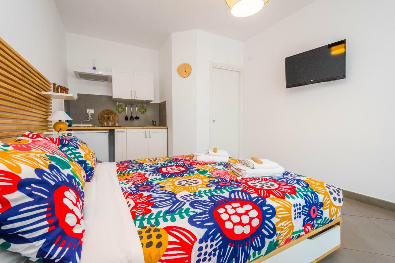 B&B Lo&G Lascari Zewnętrze zdjęcie
