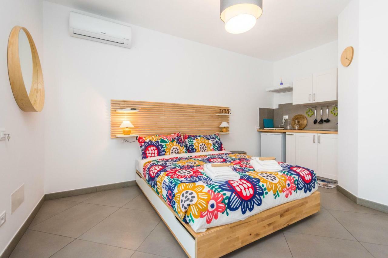 B&B Lo&G Lascari Zewnętrze zdjęcie