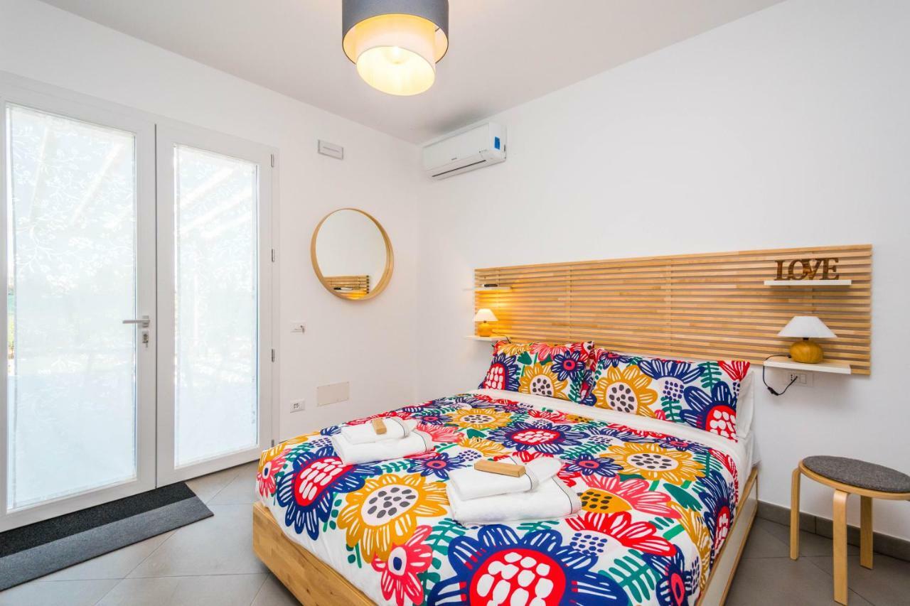 B&B Lo&G Lascari Zewnętrze zdjęcie